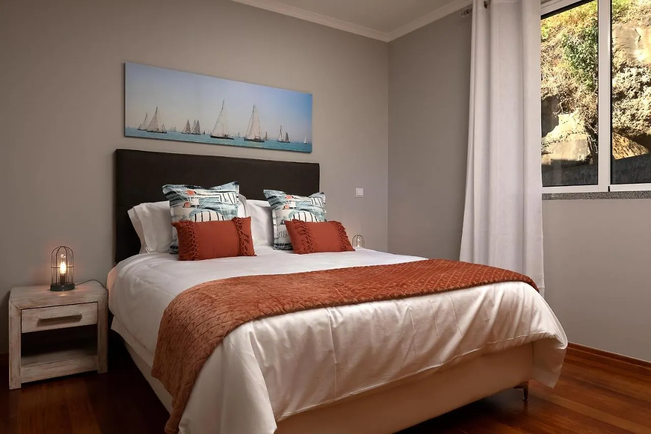 Peace Haven Ll Apartment Calheta  Portugal