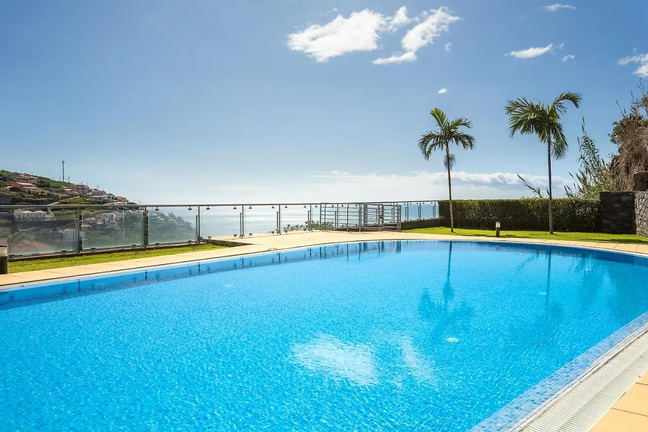 Apartment Ferienwohnung Peace Haven Ll Calheta  Portugal
